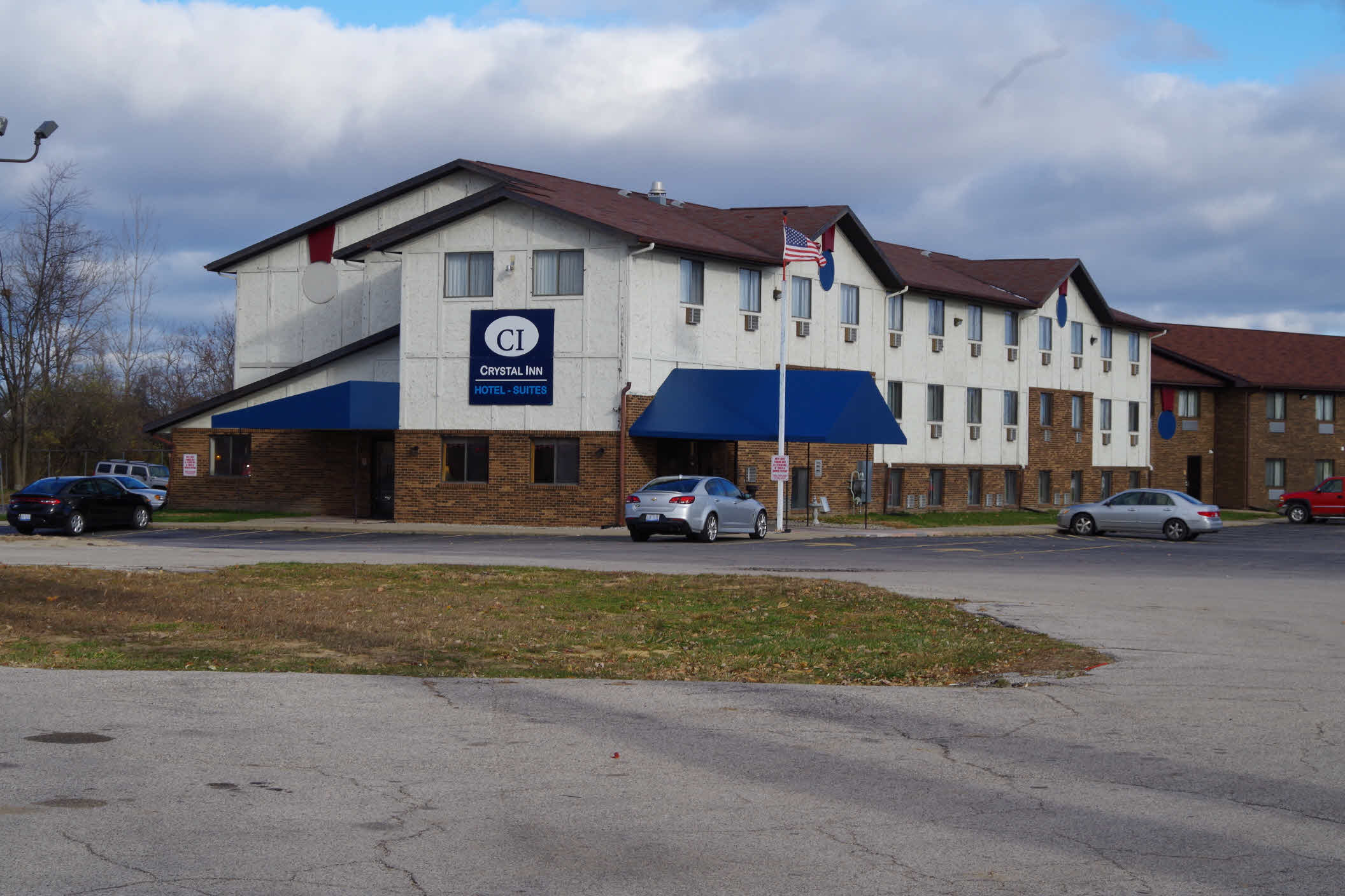 Crystal Inn Hotel & Suites – Auburn MI