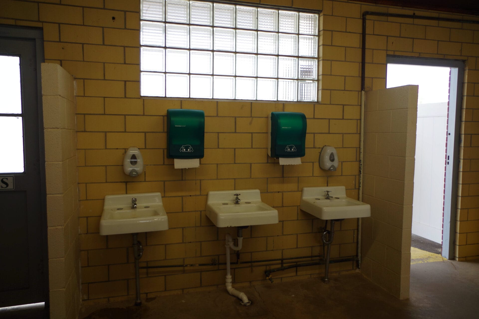 restroom sinks-bloomsburg-fairgrounds-bloomsburg-pa
