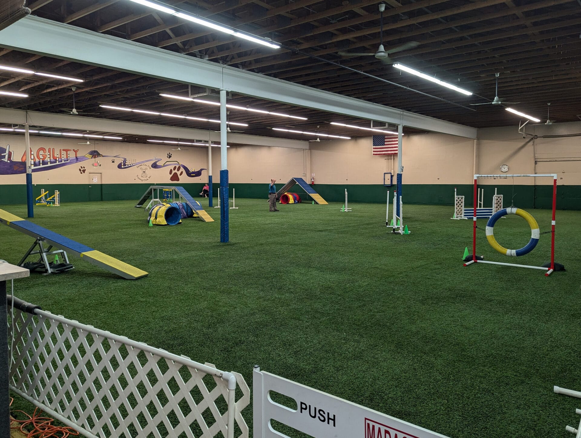 agility ring at forest city dog training club in love's park il